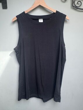 Athleta Women’s XL Black Sleeveless Muscle Tank